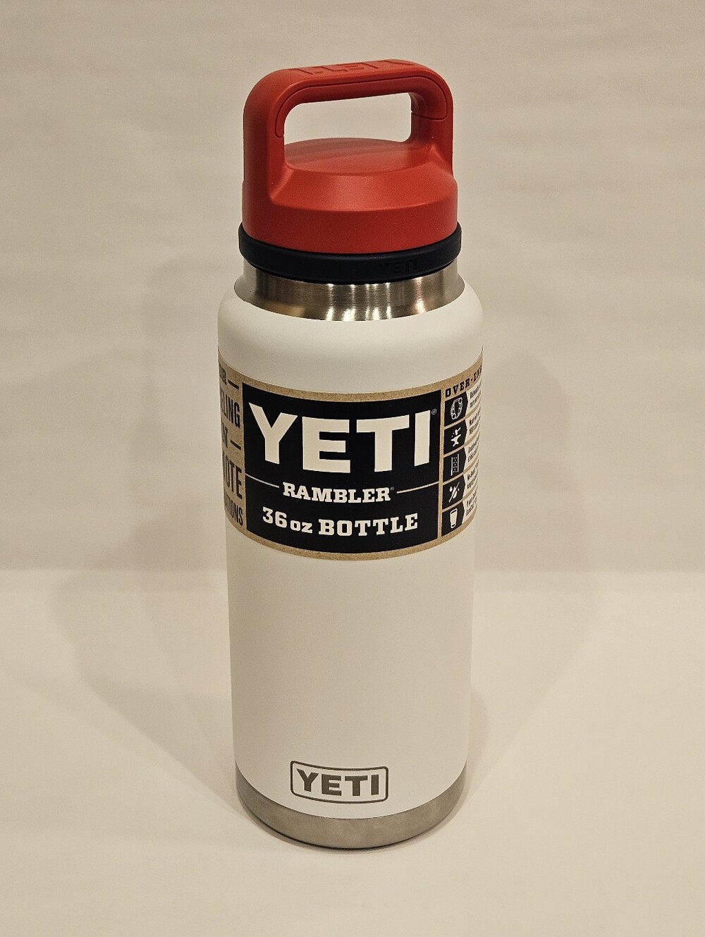 Yeti Rambler®36 oz Water Bottle CHUG CAP Pariotic White/rescue Red/navy *RETIRED